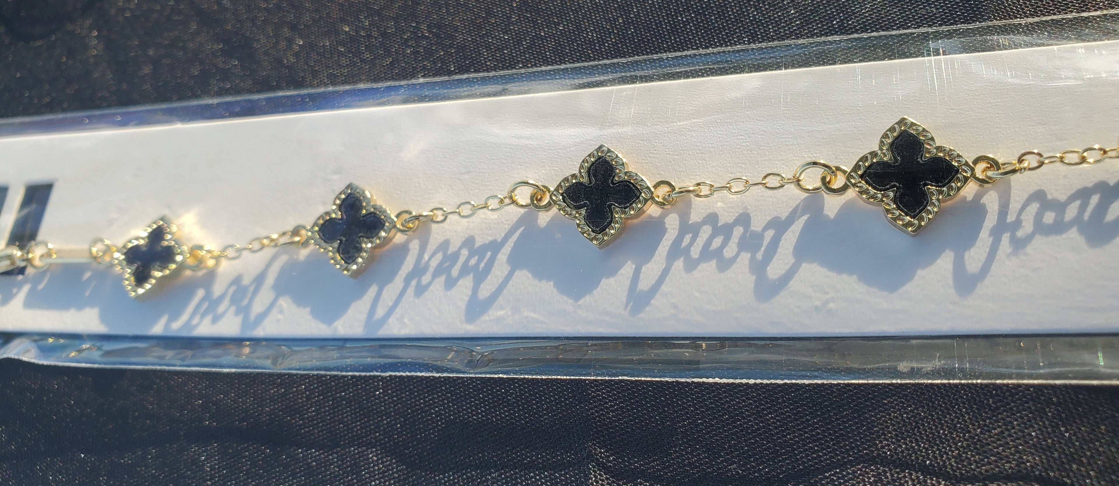 Vintage Four-Leaf Clover Bracelet